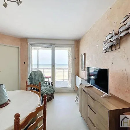 Le Maeva -vue 3e Etage Apartment