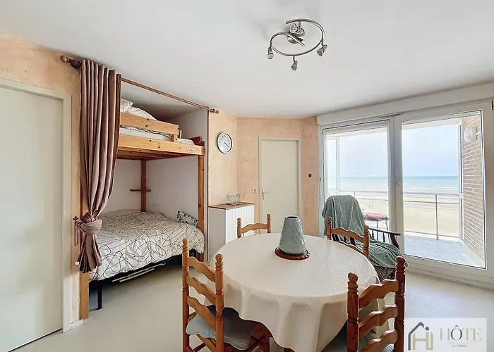 Apartment Le Maeva -vue 3e Etage